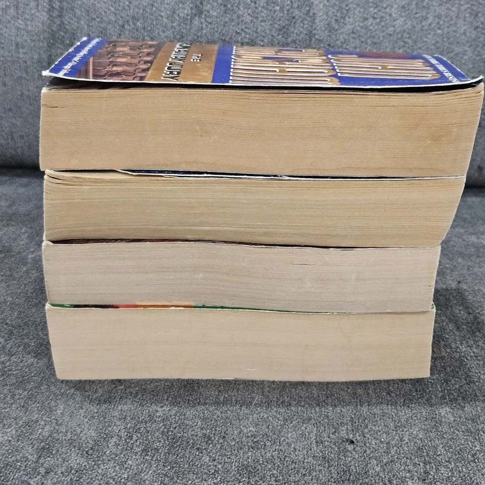 Lot‎ of 4 John Grisham Books: The Chamber- The Runaway Jury- A Time To Kill +